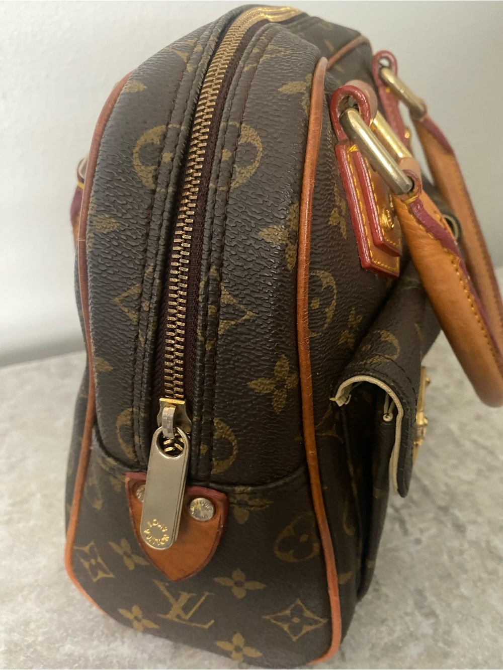 Brown satchel - Picture 5 of 7